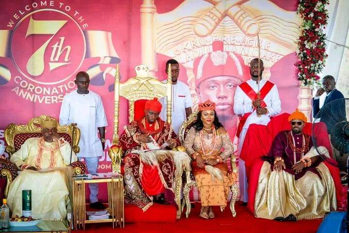 L-R Olu of Warri, Queen of Kabowei Kingdom, Aduo III, the Pere of Kabowei kingdom and Pere of Gbaramatu Kingdom at the event 