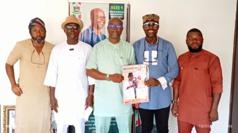 The IPF delegation led by Comrade Ozobo Austin in a photograph with High Chief Collins Cocodia during the visit