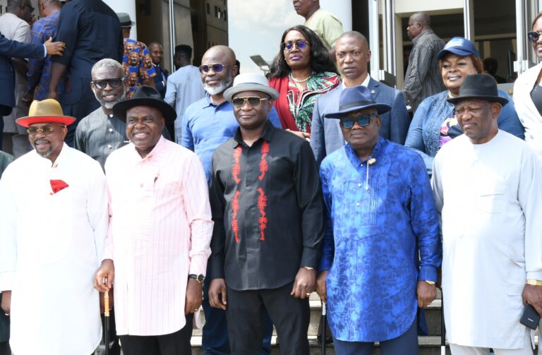 The Governor of Bayelsa State, Senator Douye Diri (second left); the Managing Director, NDDC, Dr Samuel Ogbuku (third right); the Executive Director Finance and Administration, Alabo Boma Iyaye; the Executive Director Projects, Sir Victor Antai and the Bayelsa State Representative on the Board of the NDDC, Senator Denyanbofa Dimaro, during a courtesy visit to the Governor at Government House, Yenagoa.