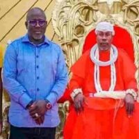 Governor Oborevwori and Pere Oboro-Gbaraun at Oporoza, Gbaramatu Kingdom